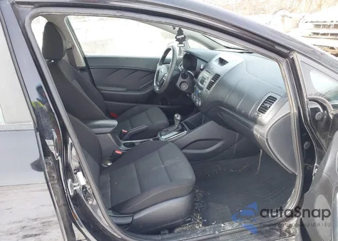 2017 Kia Forte Lx z USA, uszkodzony, nr VIN 3KPFK4A79HE120762